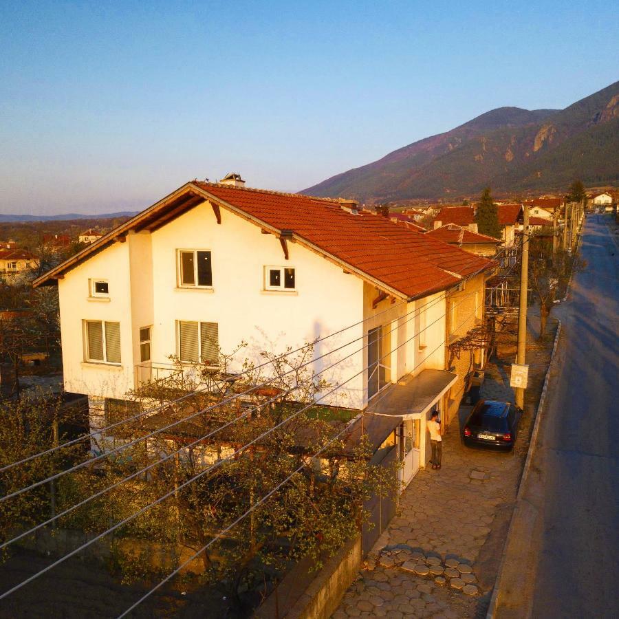 Apartment Diana Resilovo Exterior foto